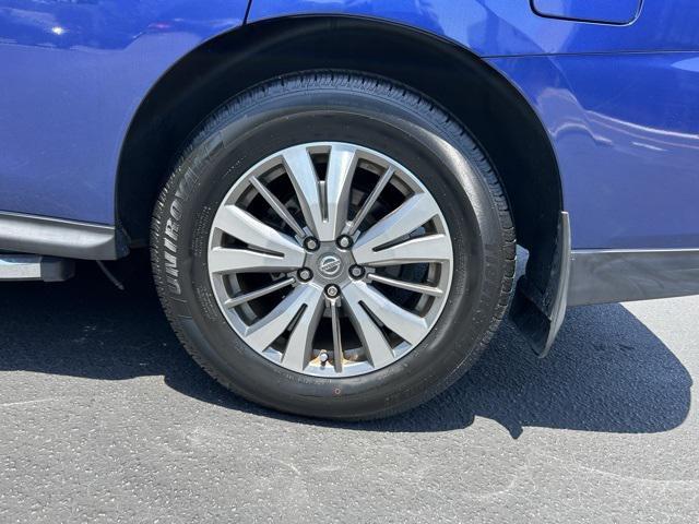 used 2019 Nissan Pathfinder car, priced at $16,905