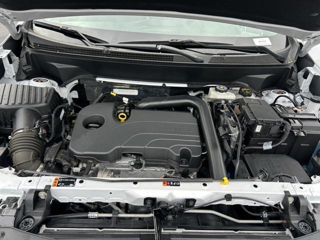 used 2024 Chevrolet Equinox car, priced at $22,000