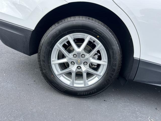 used 2024 Chevrolet Equinox car, priced at $22,000