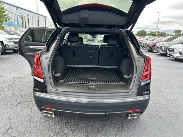 used 2021 Cadillac XT5 car, priced at $28,000
