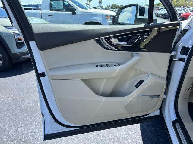 used 2019 Audi Q7 car, priced at $24,590