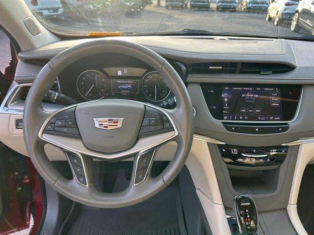 used 2021 Cadillac XT5 car, priced at $32,777