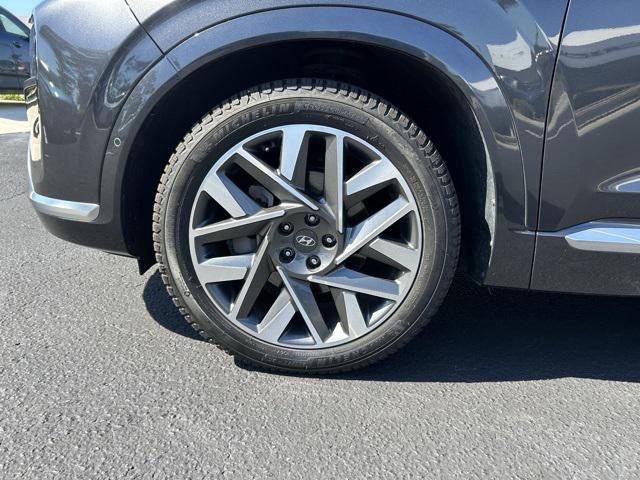 used 2022 Hyundai Santa Fe car, priced at $27,915