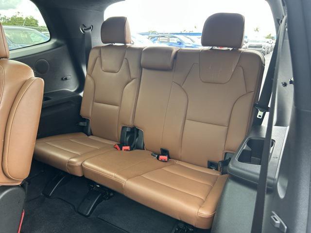 used 2024 Kia Telluride car, priced at $44,909