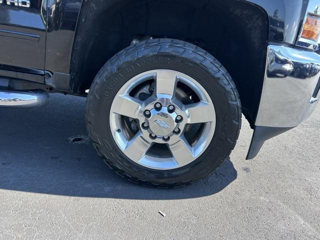 used 2016 Chevrolet Silverado 2500 car, priced at $25,000