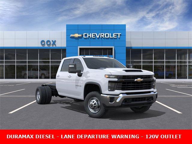 new 2025 Chevrolet Silverado 3500 car, priced at $65,843