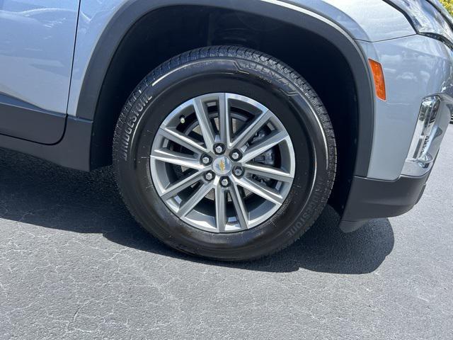 used 2024 Chevrolet Traverse car, priced at $33,667