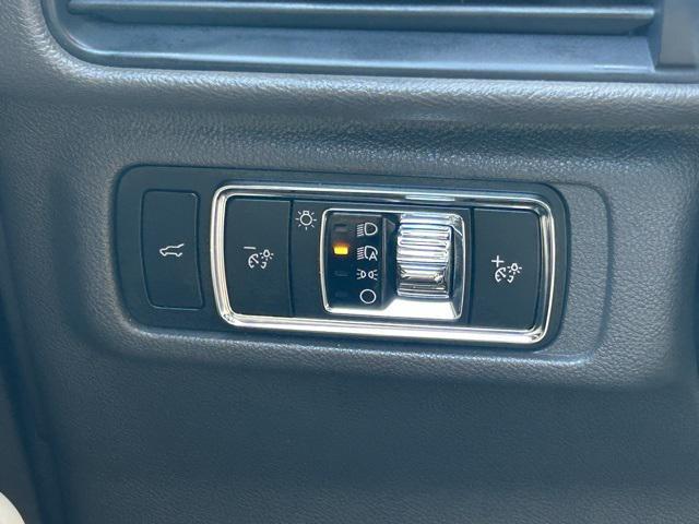 used 2023 Lincoln Corsair car, priced at $28,400