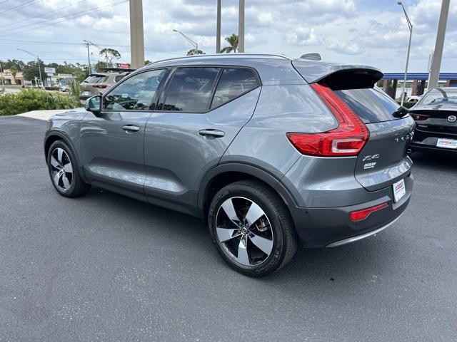 used 2019 Volvo XC40 car, priced at $21,915