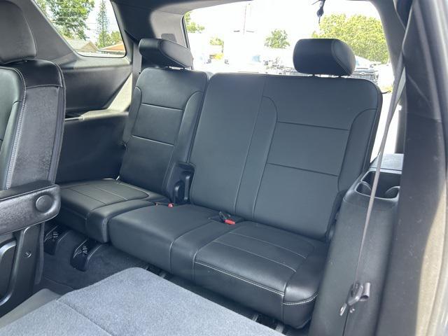 used 2023 Chevrolet Traverse car, priced at $35,913