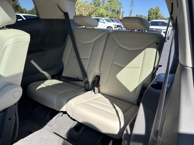 used 2022 Cadillac XT6 car, priced at $31,186