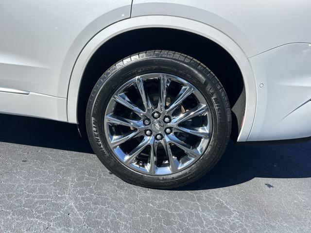 used 2022 Cadillac XT6 car, priced at $31,186