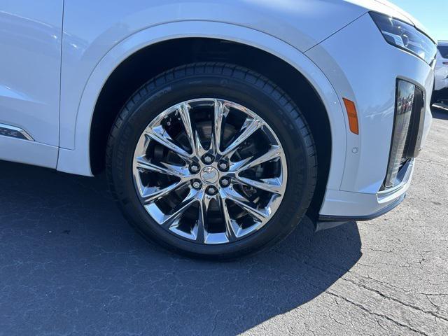 used 2022 Cadillac XT6 car, priced at $31,186