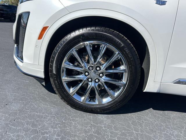 used 2022 Cadillac XT6 car, priced at $31,186