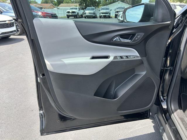 used 2022 Chevrolet Equinox car, priced at $18,000