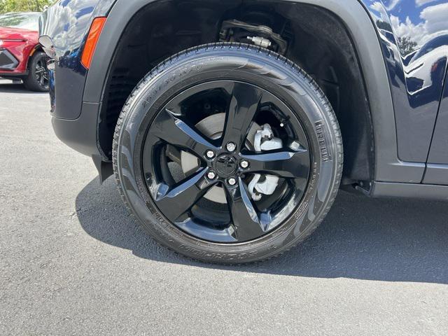 used 2024 Jeep Grand Cherokee car, priced at $36,400