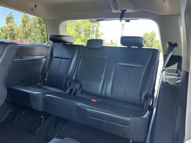 used 2022 Ford Expedition car, priced at $35,996