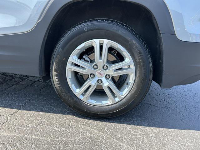 used 2024 GMC Terrain car, priced at $25,000
