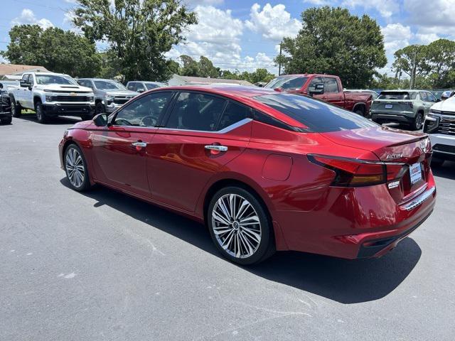 used 2023 Nissan Altima car, priced at $22,500