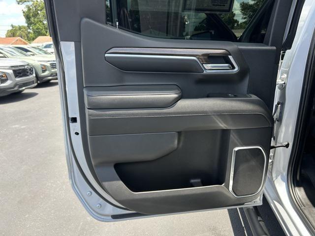 used 2022 Chevrolet Silverado 1500 car, priced at $32,000