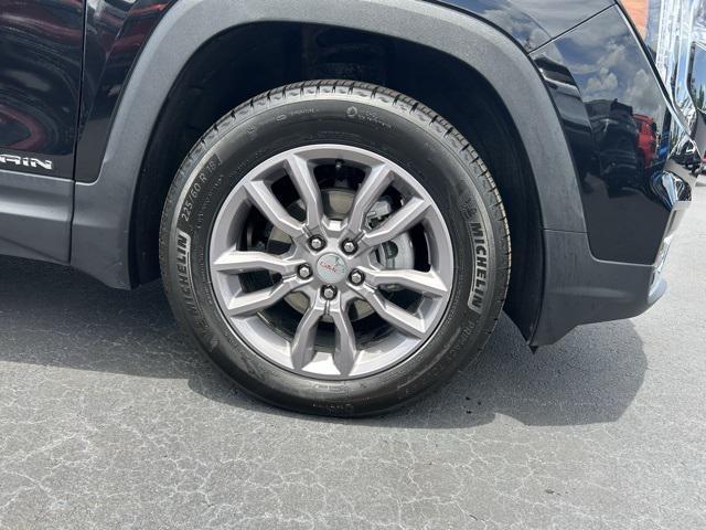 used 2024 GMC Terrain car, priced at $27,000