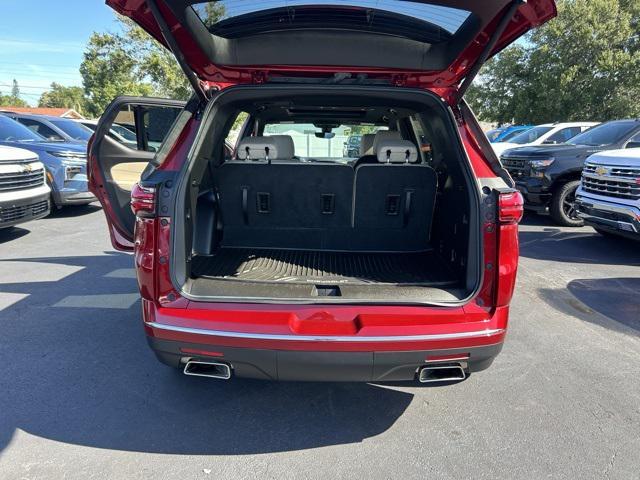 used 2023 Chevrolet Traverse car, priced at $36,400