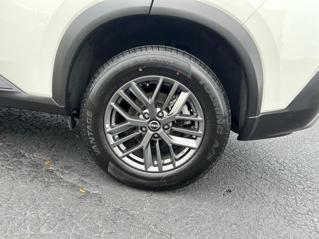 used 2023 Nissan Rogue car, priced at $20,235