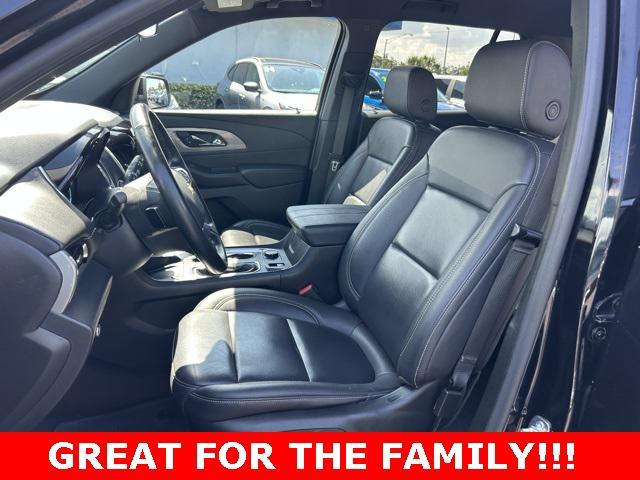 used 2023 Chevrolet Traverse car, priced at $28,849