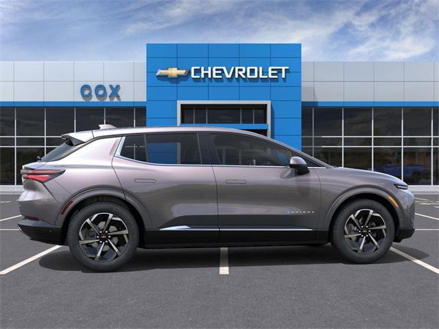 new 2025 Chevrolet Equinox EV car, priced at $37,285