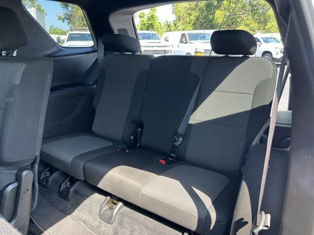 used 2023 Chevrolet Traverse car, priced at $27,800