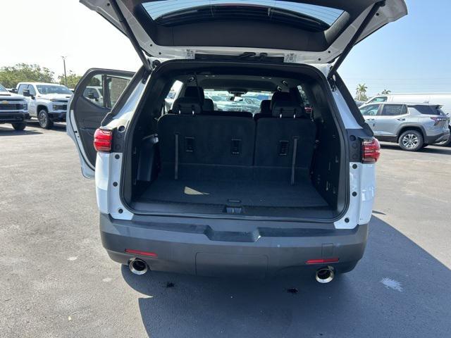used 2023 Chevrolet Traverse car, priced at $27,800