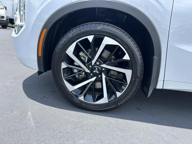 used 2023 Mitsubishi Outlander car, priced at $27,864