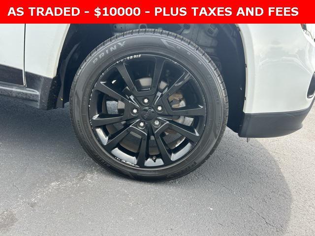 used 2015 Jeep Compass car, priced at $10,000