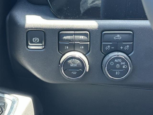 new 2025 Chevrolet Silverado 1500 car, priced at $79,220