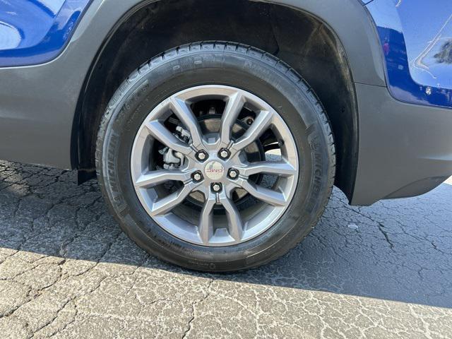 used 2023 GMC Terrain car, priced at $24,000