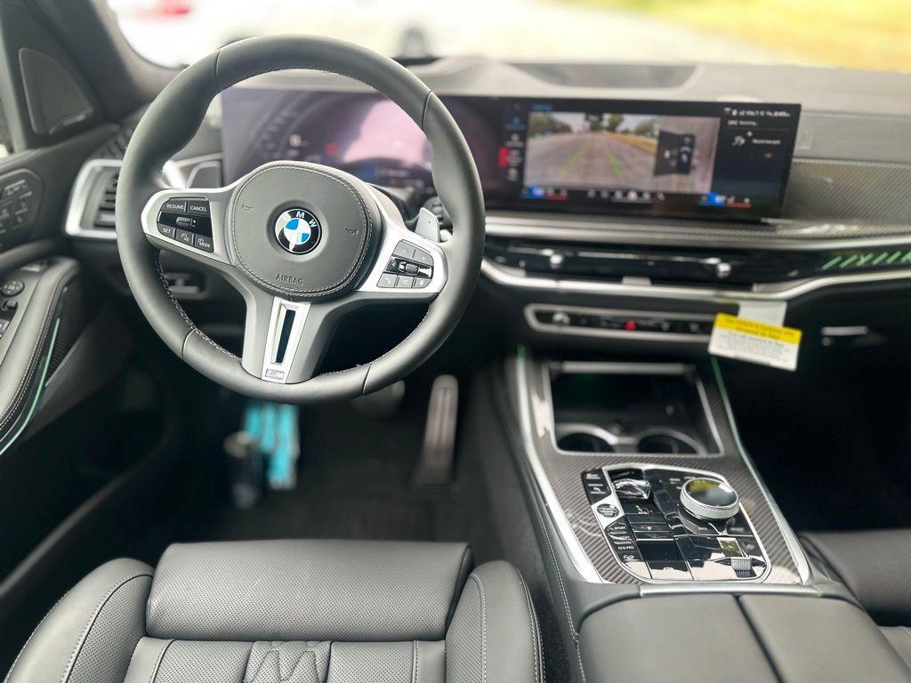new 2026 BMW X7 car, priced at $125,675