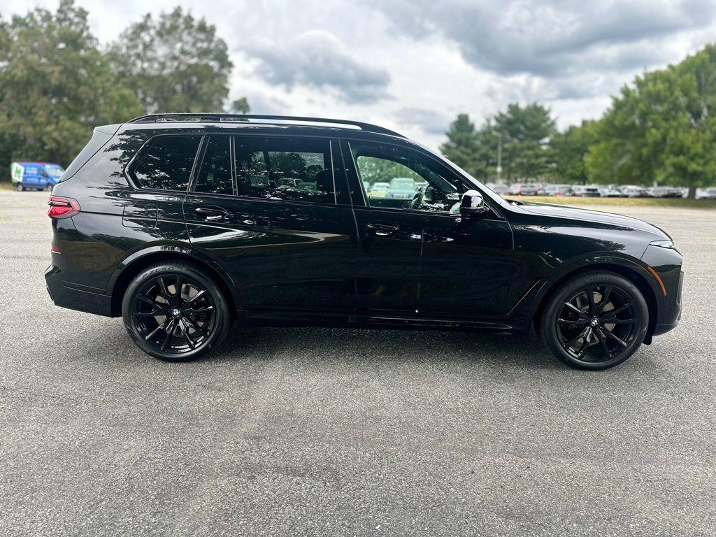 new 2026 BMW X7 car, priced at $125,675