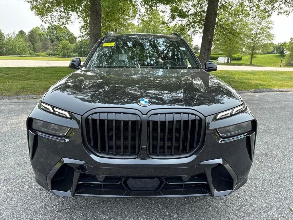new 2026 BMW X7 car, priced at $99,630