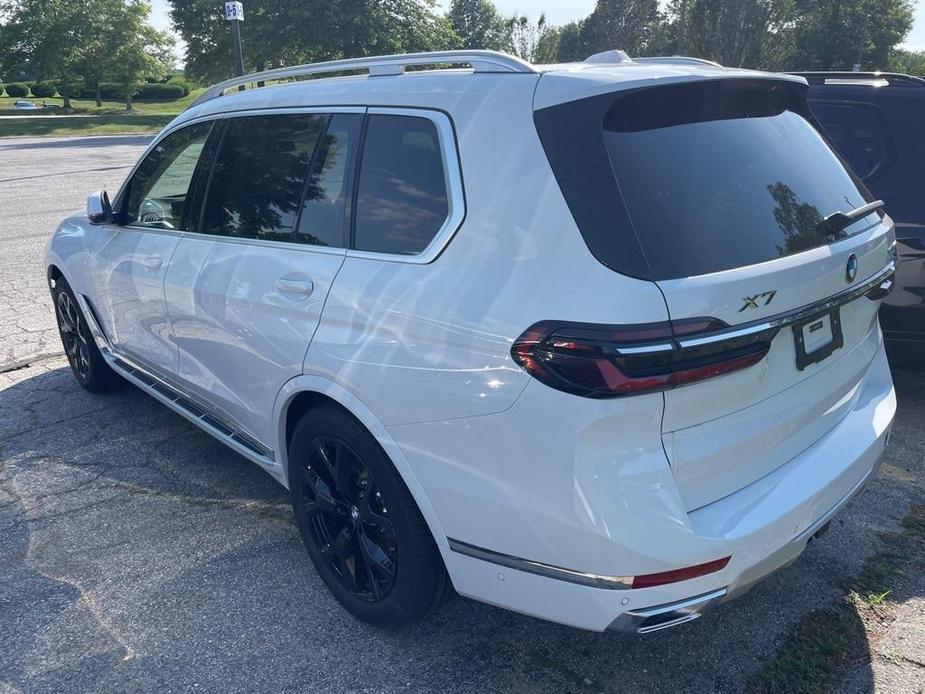 new 2025 BMW X7 car, priced at $91,555