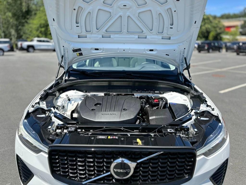 used 2023 Volvo XC60 car, priced at $40,548