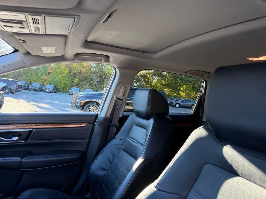 used 2020 Honda CR-V car, priced at $26,686