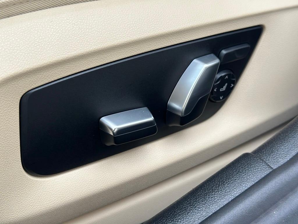used 2022 BMW 540 car, priced at $47,582