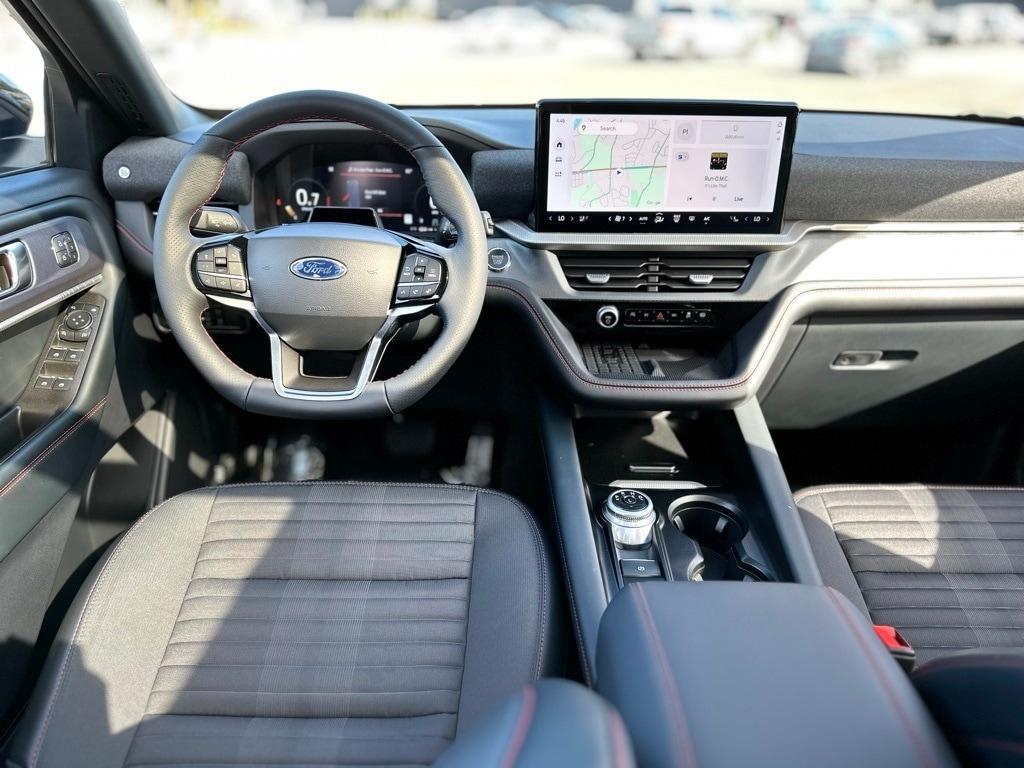 used 2025 Ford Explorer car, priced at $48,950