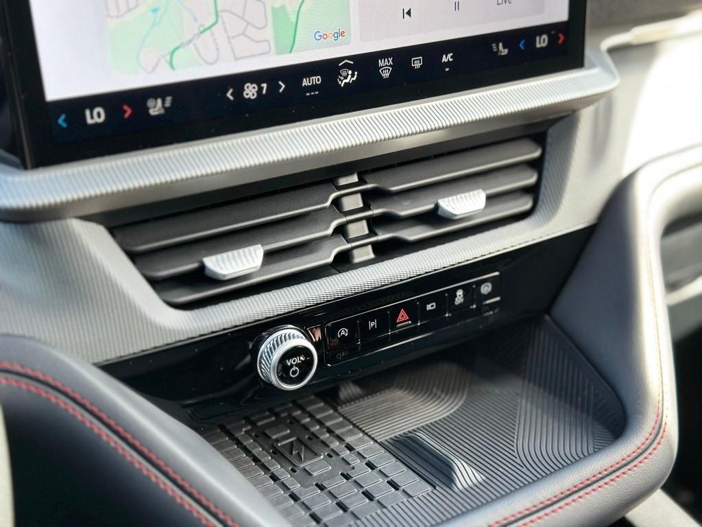 used 2025 Ford Explorer car, priced at $48,950