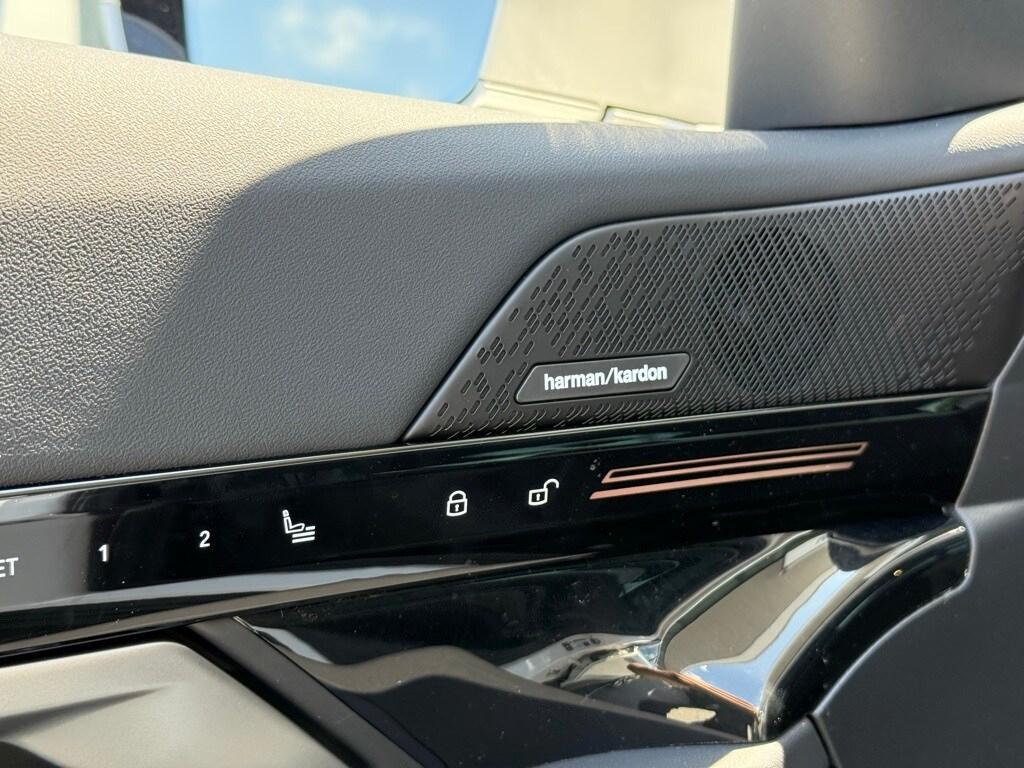 new 2025 BMW 530 car, priced at $66,055