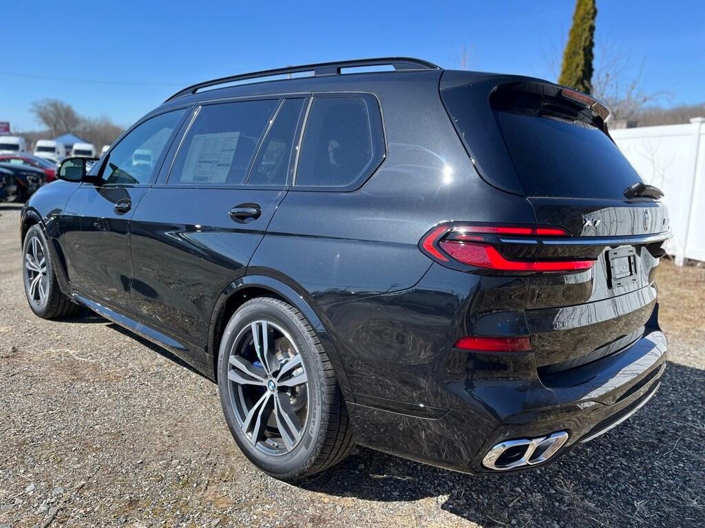 new 2025 BMW X7 car, priced at $115,655