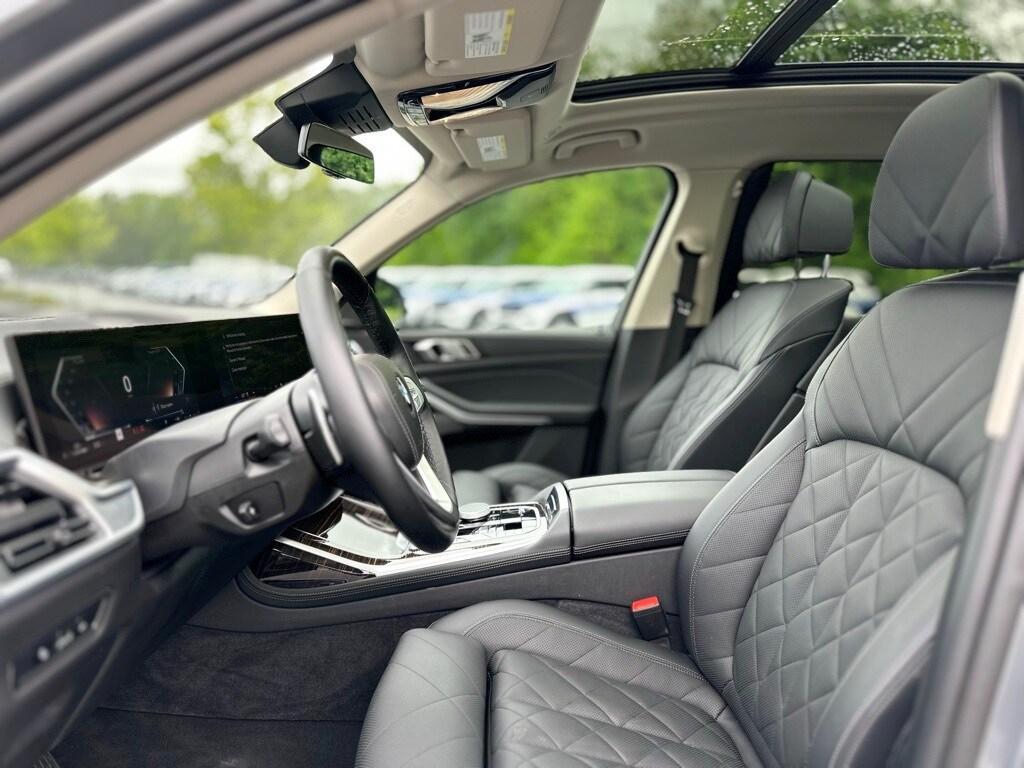 used 2025 BMW X7 car, priced at $74,722