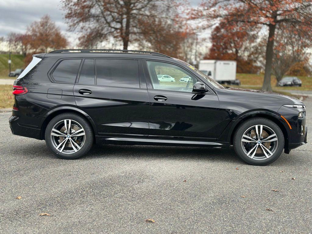 new 2026 BMW X7 car, priced at $97,030