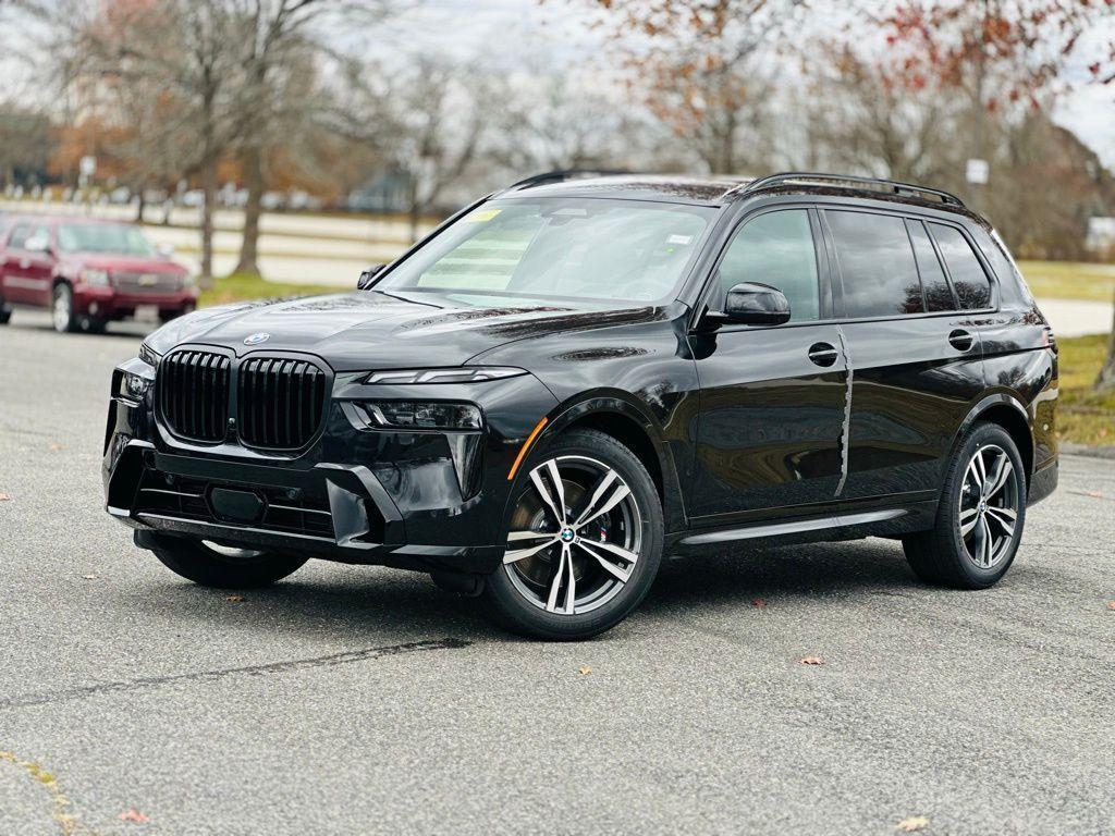 new 2026 BMW X7 car, priced at $97,030