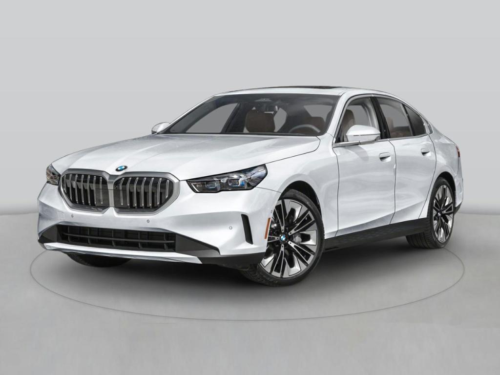 new 2025 BMW 540 car, priced at $77,595